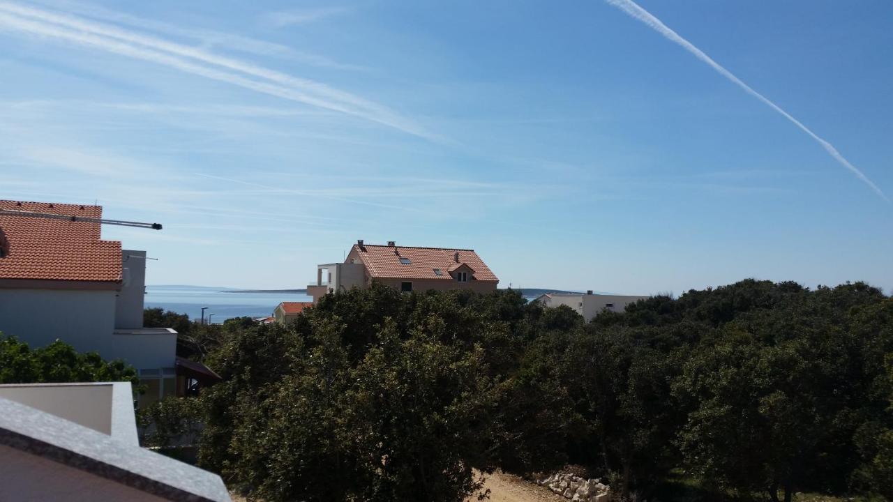 Apartments Maretic Mandre Buitenkant foto